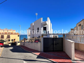  Chalet � vendre 3 pi�ces 176 m� Torrevieja