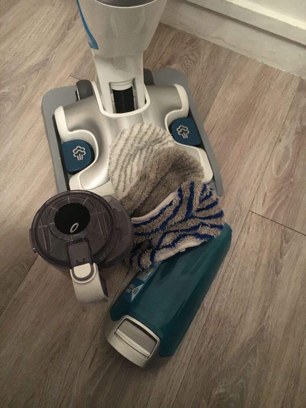 aspirateur balais vapeur rowenta Electroménager