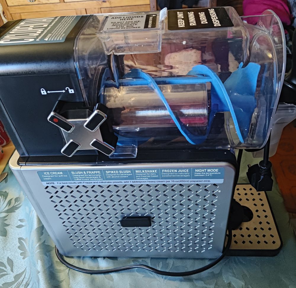 Machine &agrave; granit&eacute; neuve Electroménager