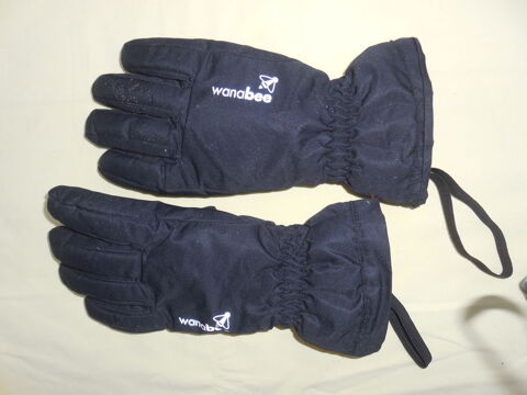 Achetez gants de ski quasi neuf, annonce vente à La Crau (83