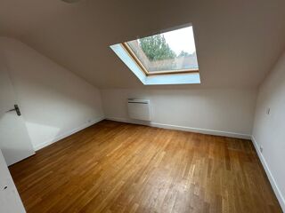  Maison � louer 7 pi�ces 116 m� Le m�e-sur-seine