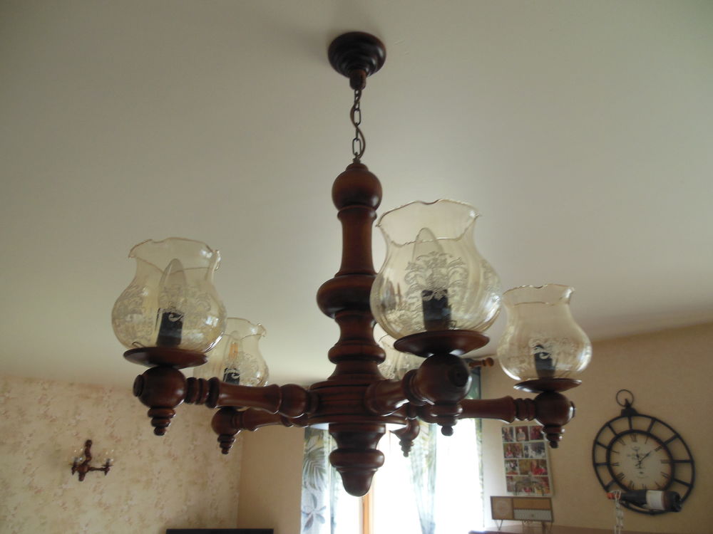 Lustre suspension et appliques murales s&eacute;jour Dcoration