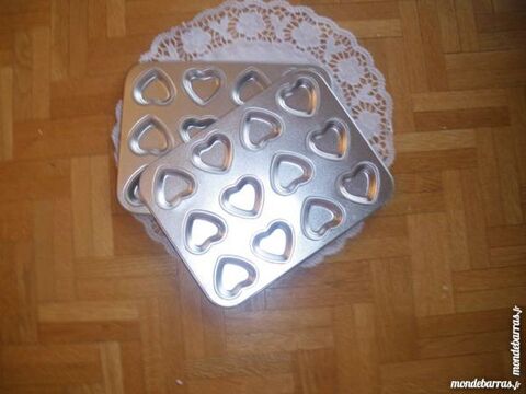 Lot de 2 moules � g�teaux, chocolats ou caramels (54) 5 Tours (37)