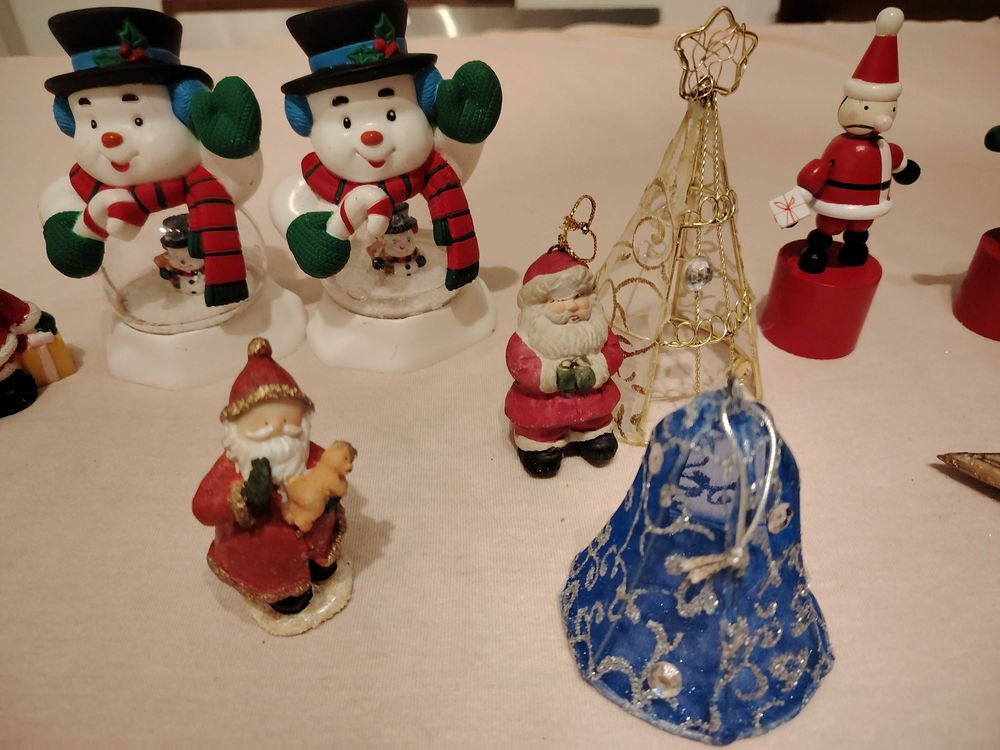 DECORATION DE NO&Euml;L Décoration