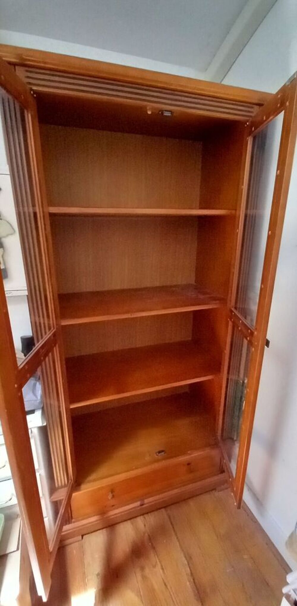 armoire vitrine Meubles