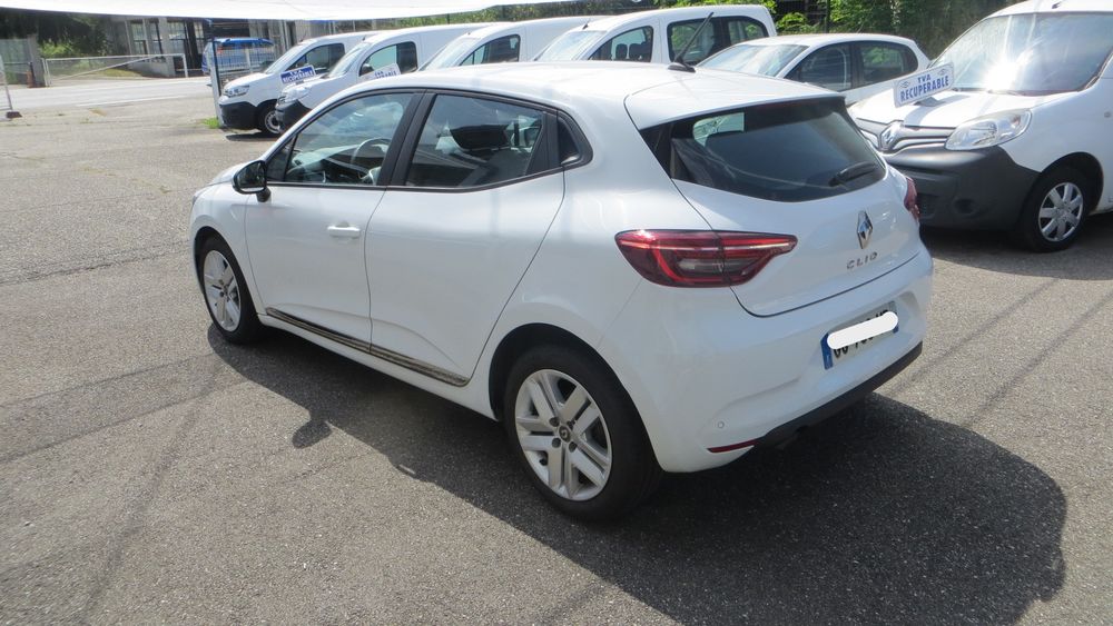 Clio V Clio SCe 65 - 21N Business 2022 occasion 73800 Chignin