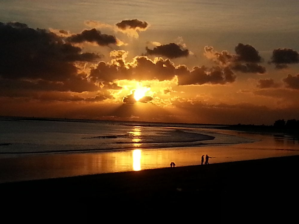   Un �t� � la PLAGE ~~ BRETAGNE 2025 Bretagne, Guilvinec (29730)