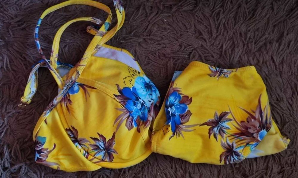 Maillot de bain 2 pi&egrave;ces T44 Vêtements