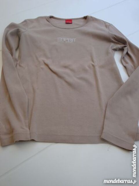Pull  manches longues marque ESPRIT 4 Nimes (30)