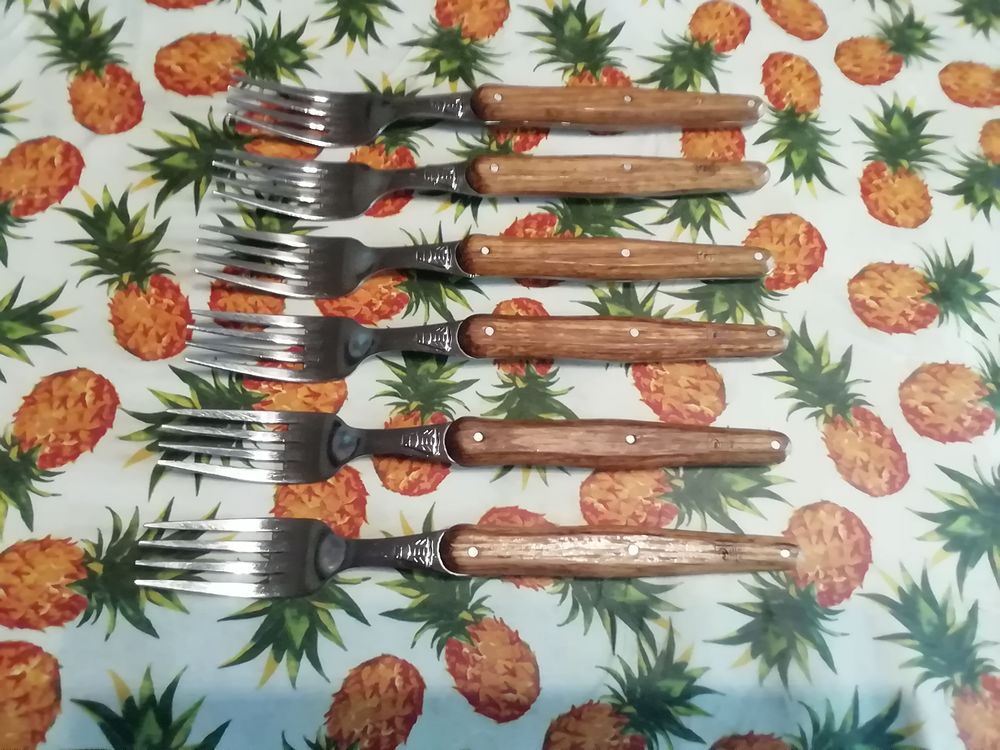 Fourchettes de qualit&eacute; LAGUIOLE JEAN DUBOST Cuisine