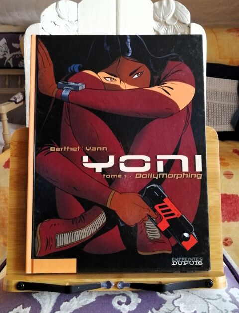 EO Yoni : Dollymorphing - Berthet - 2004 9 Argenteuil (95)