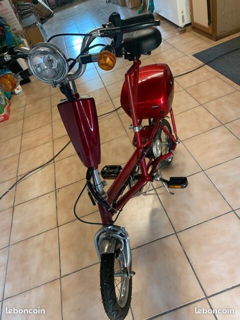 VELO ELECTIQUE AVEC CHARGEUR 279 Mennecy (91)