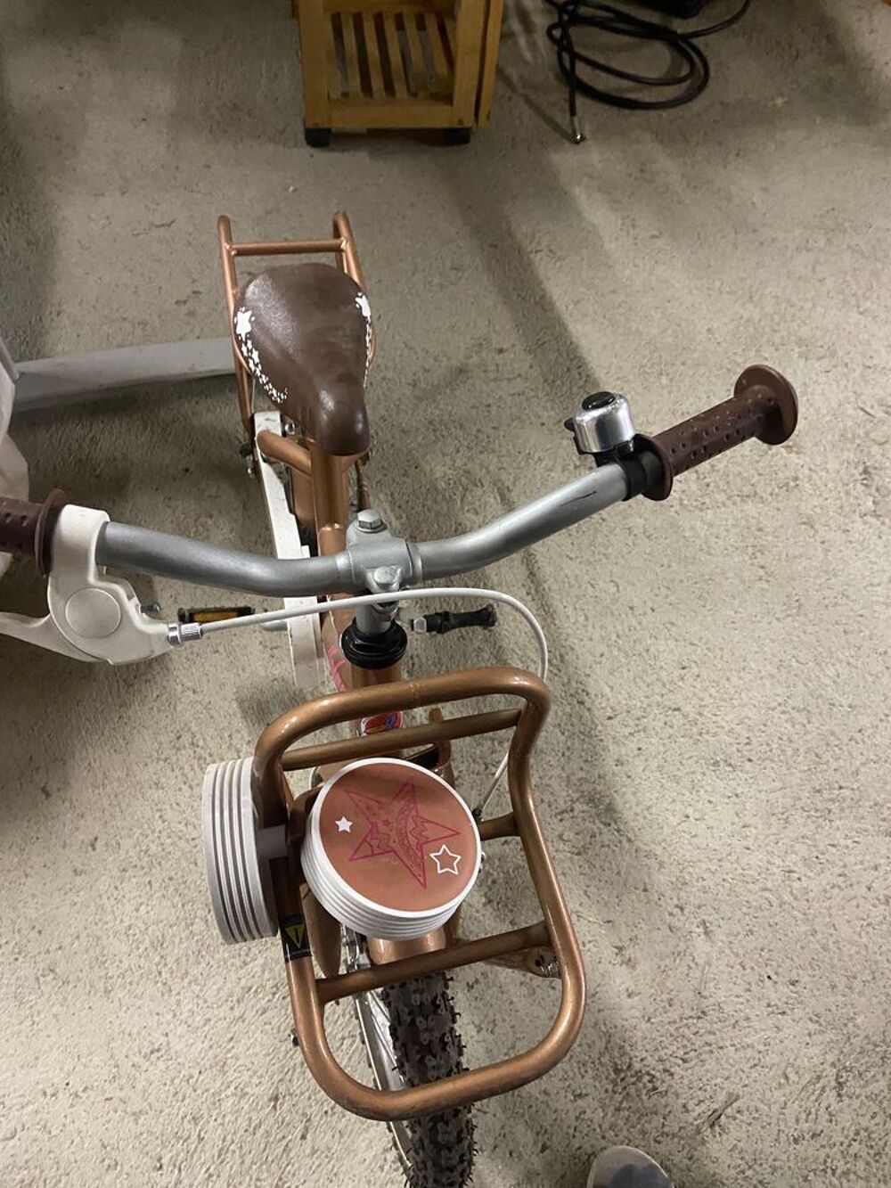 Joli et robuste v&eacute;lo enfant Vélos