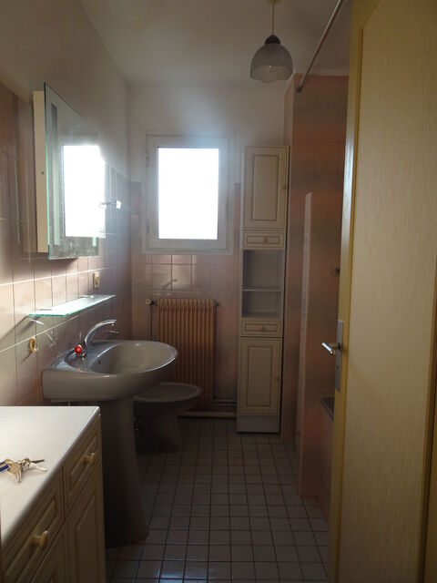  Appartement  louer 5 pices 65 m