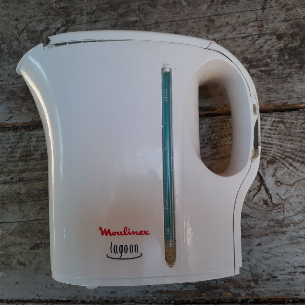 Bouilloire electrique moulinex Electroménager