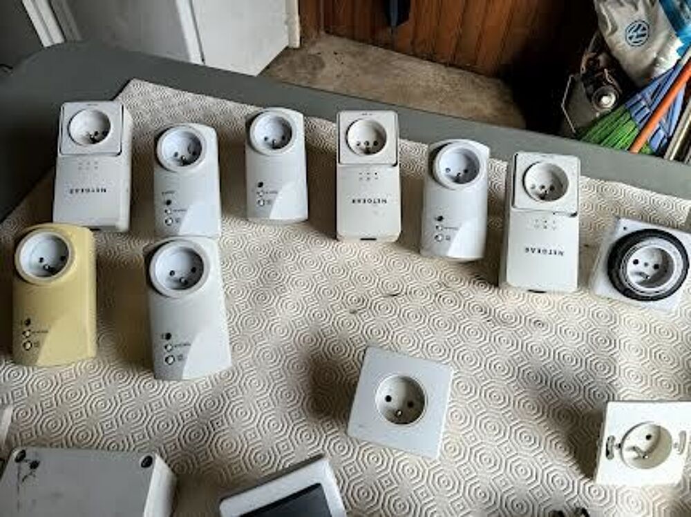 LOT ELECTRICITE PRISES INTERRUPTEURS Bricolage