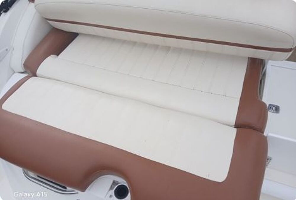 Vedette - Yacht - Offshore 2014 occasion 83990 Saint-Tropez