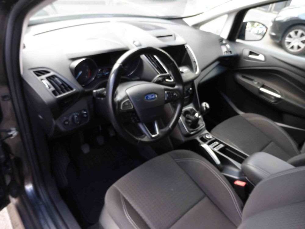 C-max C-MAX 1.5 TDCi 120 S&S Business Nav 2015 occasion 93430 Villetaneuse