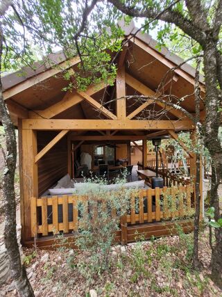  Chalet � vendre 5 pi�ces 100 m� Lussan