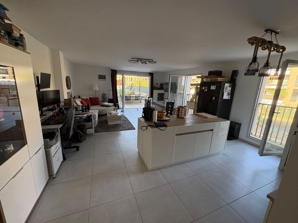 Vente Appartement TRETS ? Magnifique appartement T4 en rez-de-jardin avec vue Trets