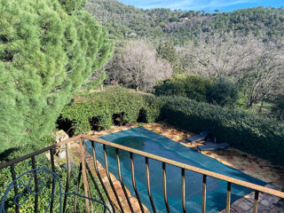  Villa à vendre 6 pièces 160 m²