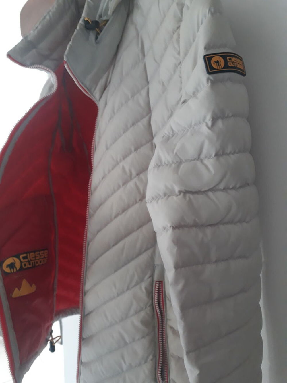 Doudoune ultra leg&egrave;re femme Vêtements