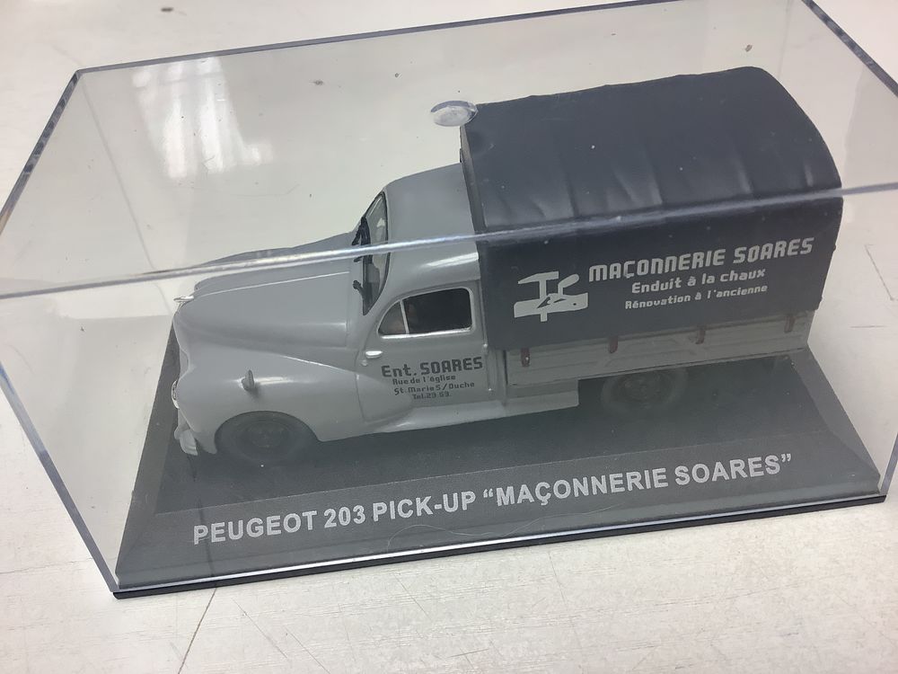 PEUGEOT 203 PICK -UP 1/43 voiture miniature 