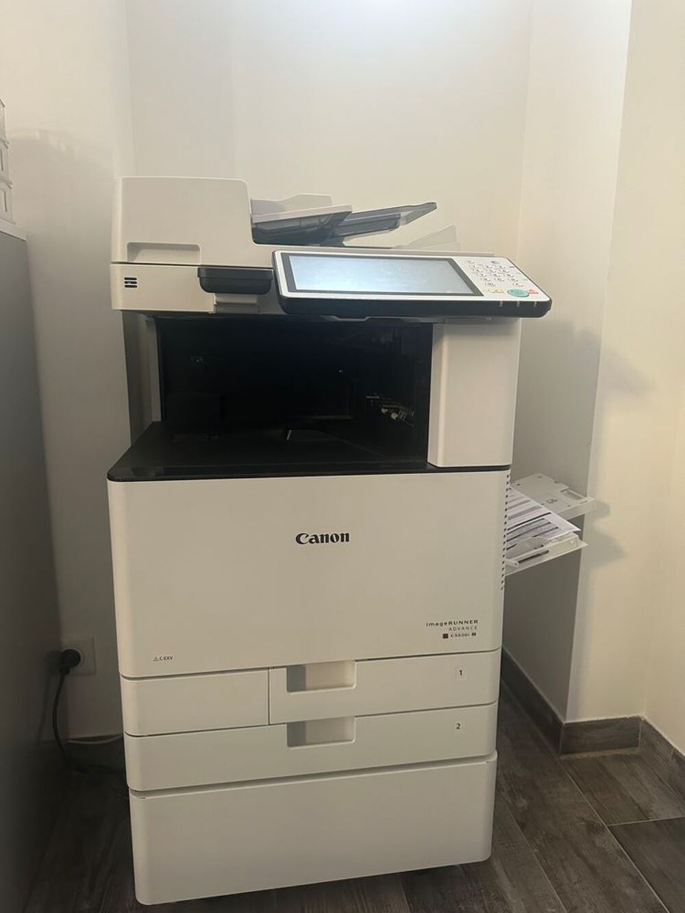 MOBILIER DE BUREAUX Meubles