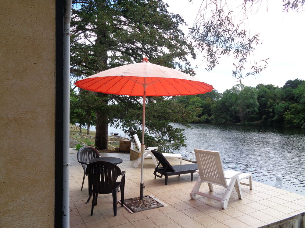 Vente Maison PEPITE DIRECT BORD RIVIERE ET CANAL NON INONDABLE-REPOS-PECH Laveissière