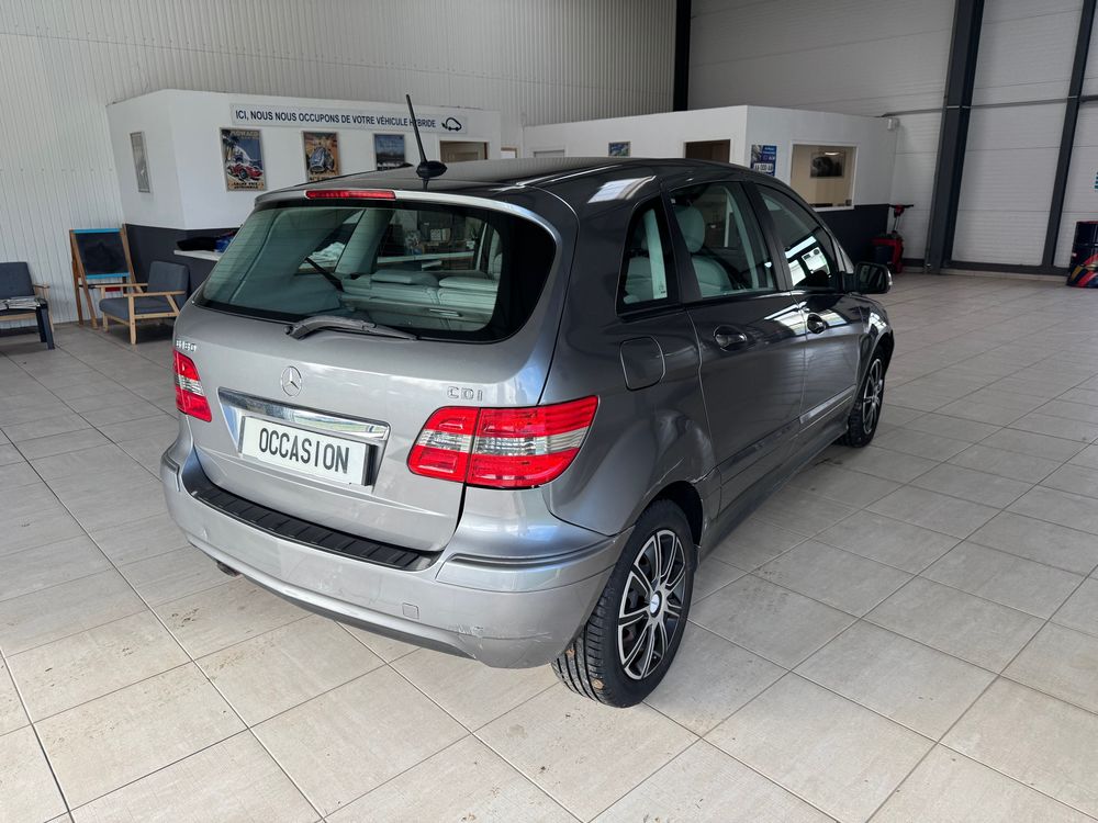 Classe B 180 CDI FAP Classic 2011 occasion 56400 Brech