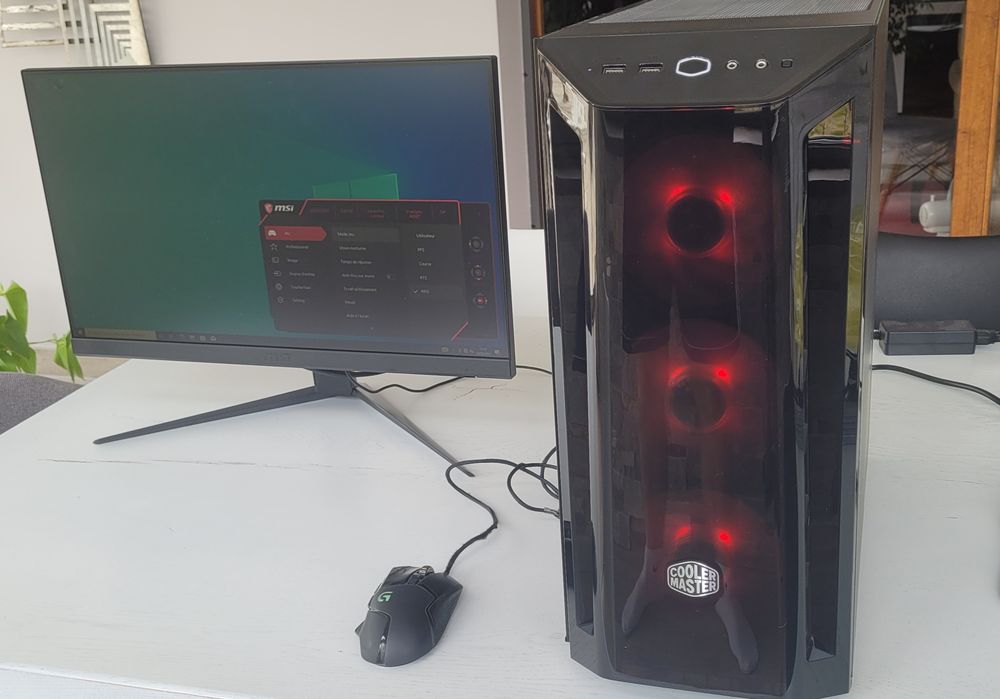 PC GAMER ET ECRAN Matériel informatique