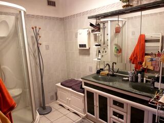  Immeuble  vendre 279 m