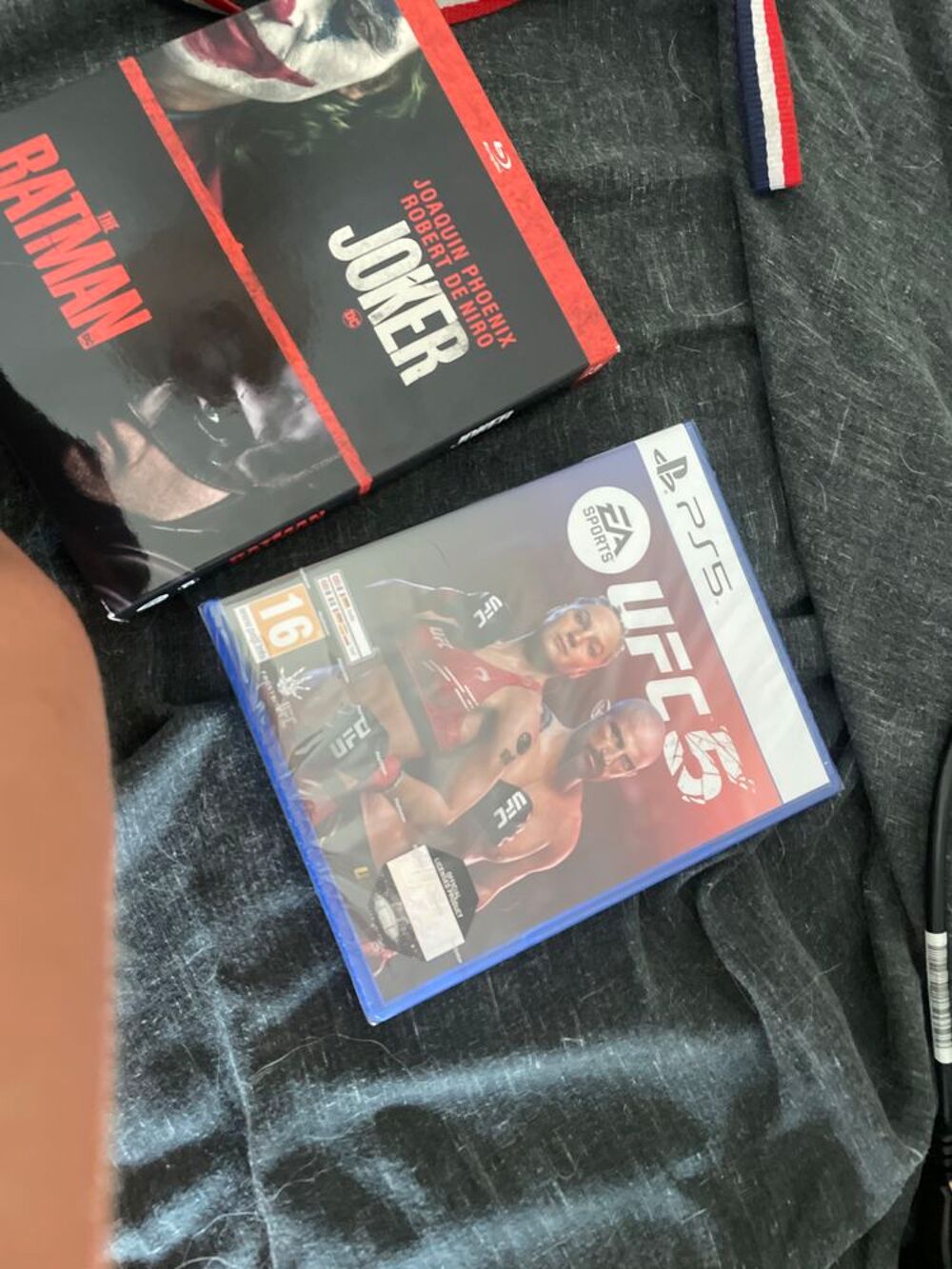 DVD JOKAIR + PS5 jeu DVD et blu-ray