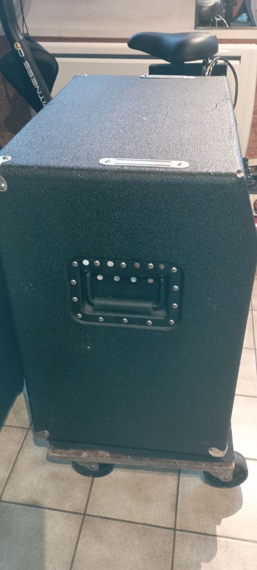 Ampli pour guitare basse marque AMPEG B2 Instruments de musique