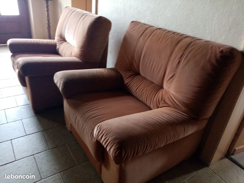 Canap&eacute; droit 3 places avec 2 fauteuils Meubles