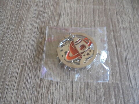 Porte-cl�s SF (28a) 2 Tours (37)