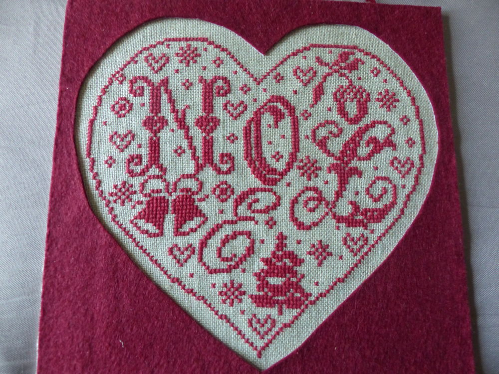  " NO&Euml;L" au POINT DE CROIX Décoration