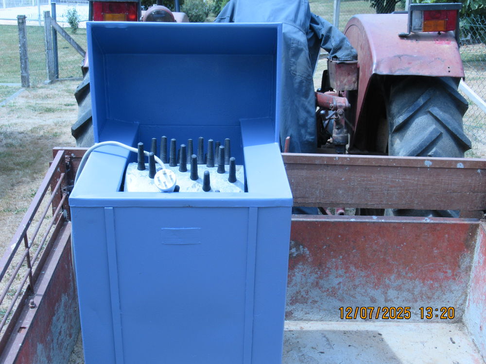 PLUMEUSE POUR VOLAILLES Bricolage