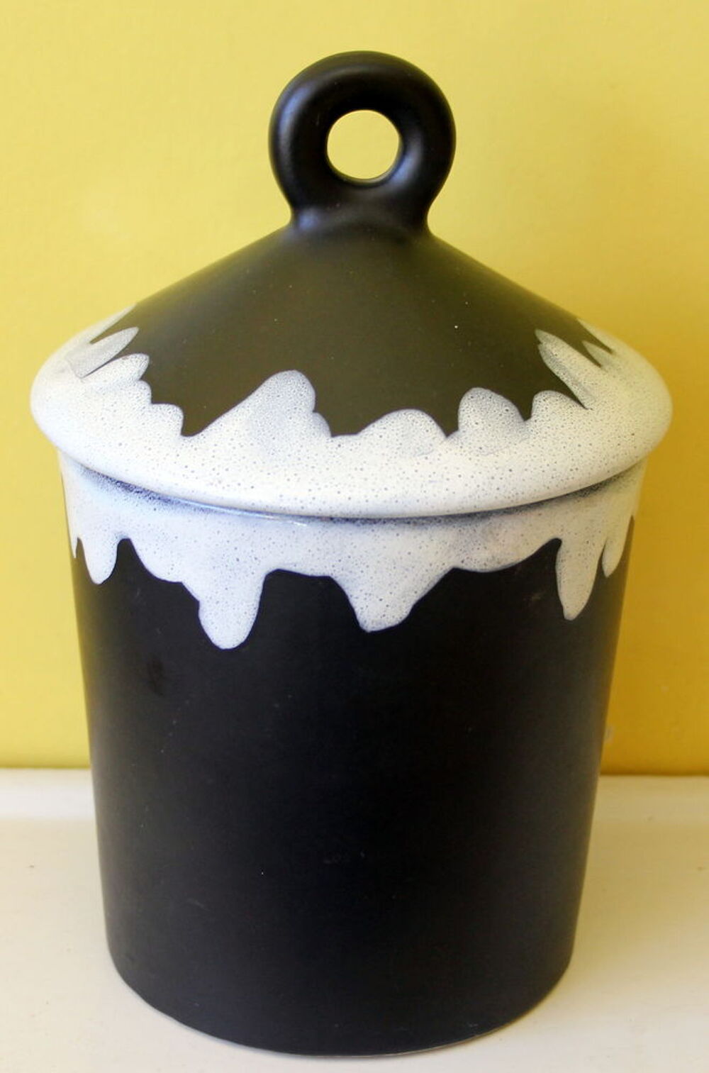 Pot a Tabac c&eacute;ramique edelweiss GABRIEL FOURMAINTRAUX 1950 Décoration