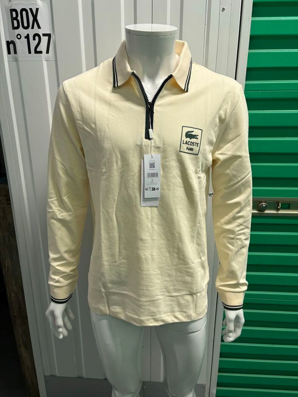 polo Lacoste neuf et authentique Vêtements