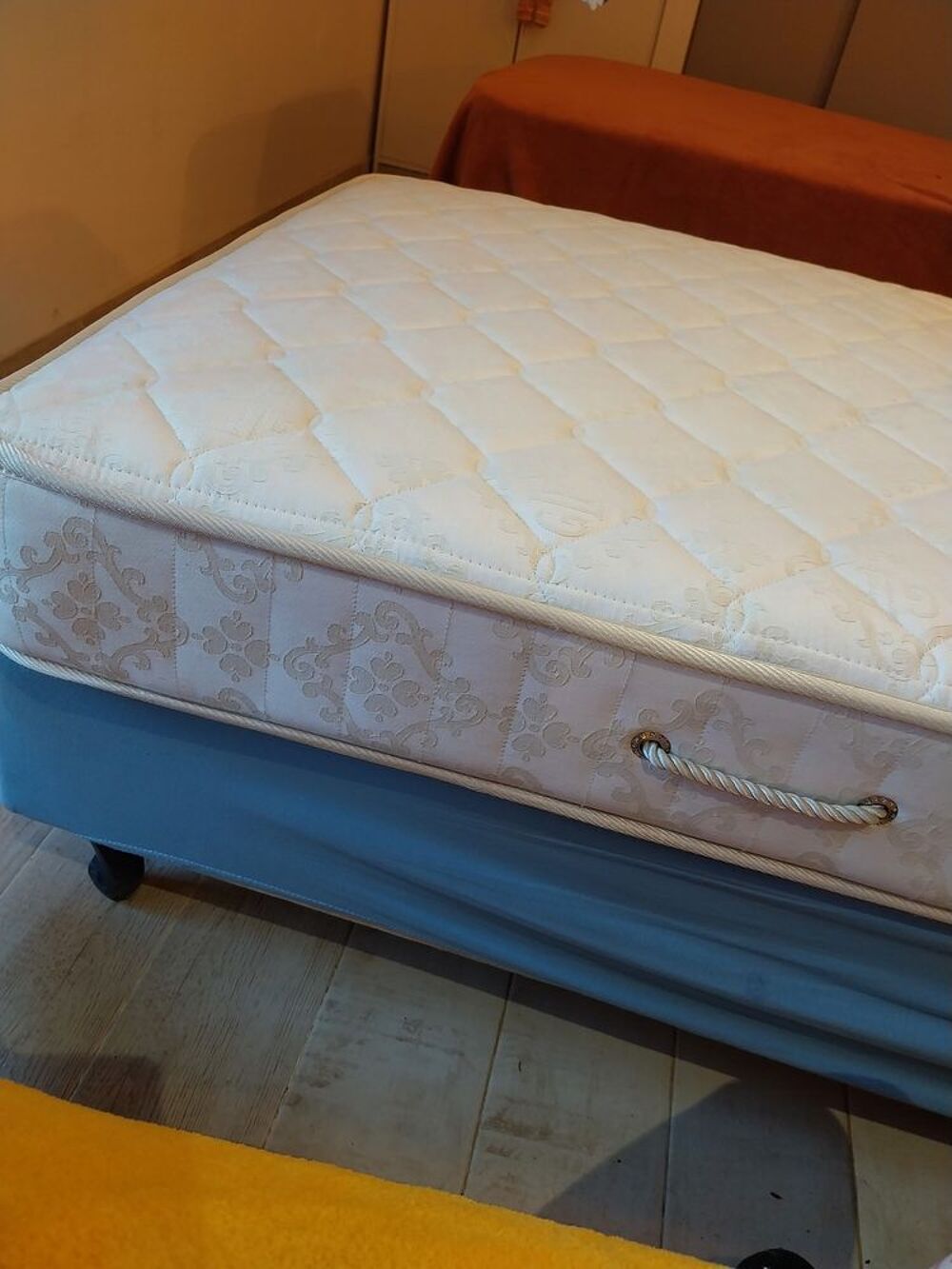 Lit de 0,90cm Meubles