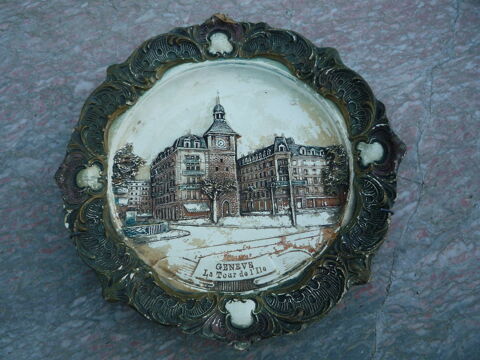 Assiette d�corative Gen�ve La tour de l'Isle / Suisse
15 Castres (81)