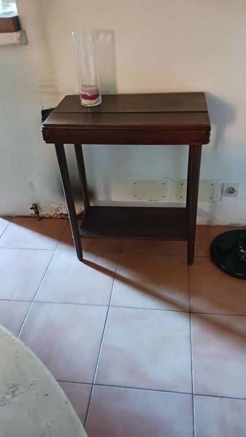 TABLE DE CHEVET ANCIENNE EN BOIS 10 Lançon-Provence (13)