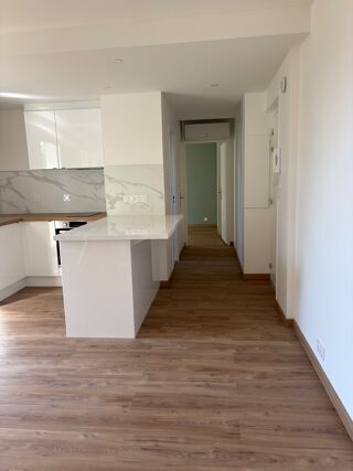  Appartement à louer 2 pièces 37 m²