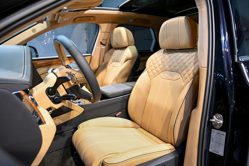 Bentayga V8 4.0 550 ch BVA Azure 2024 occasion 60280 Clairoix