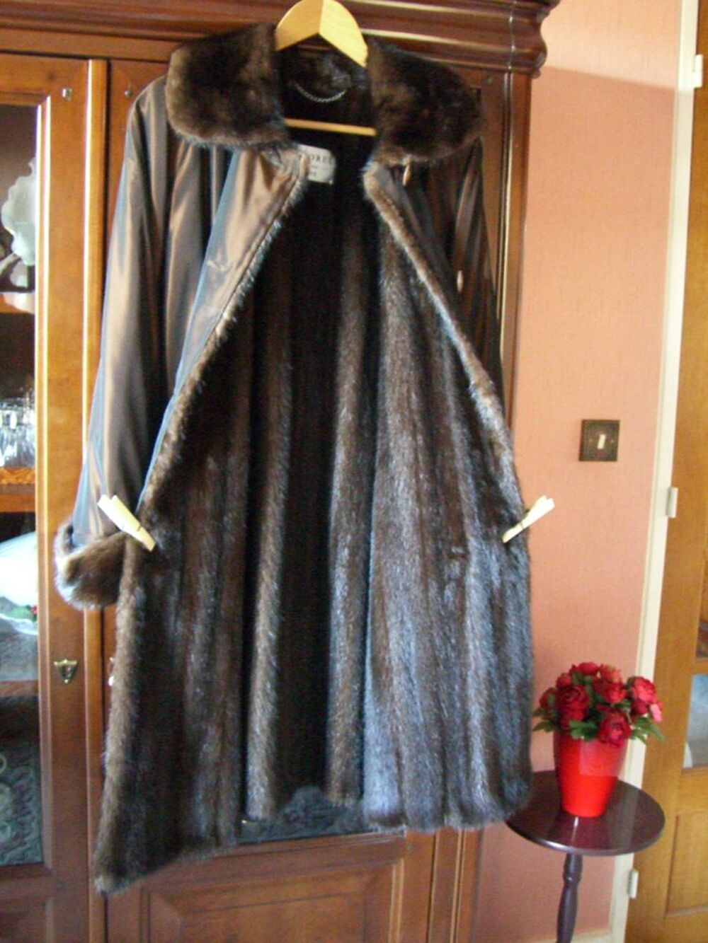 Manteau habill&eacute; doubl&eacute; vison Vêtements