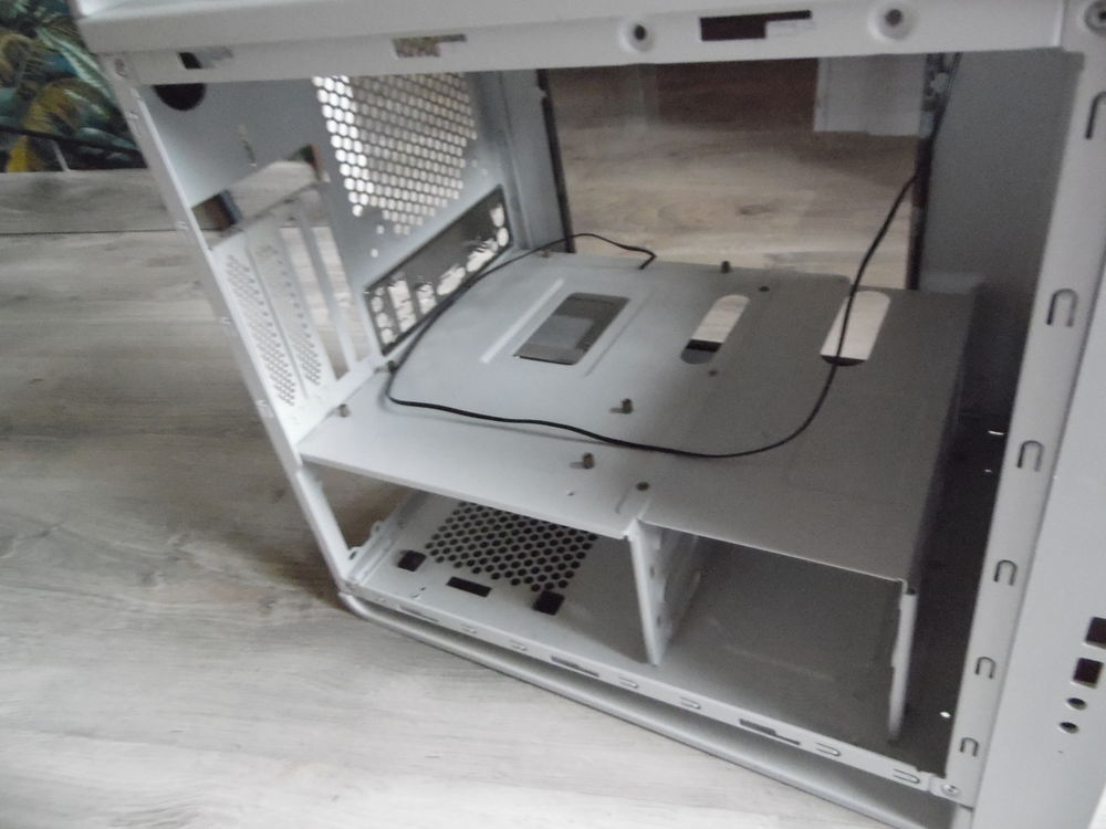 BOITIER VIDE PC Matériel informatique