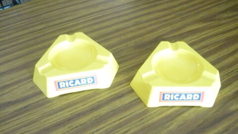 cendriers vintage collector
carafes en gr�s 8 Ch�tillon-en-Vendelais (35)