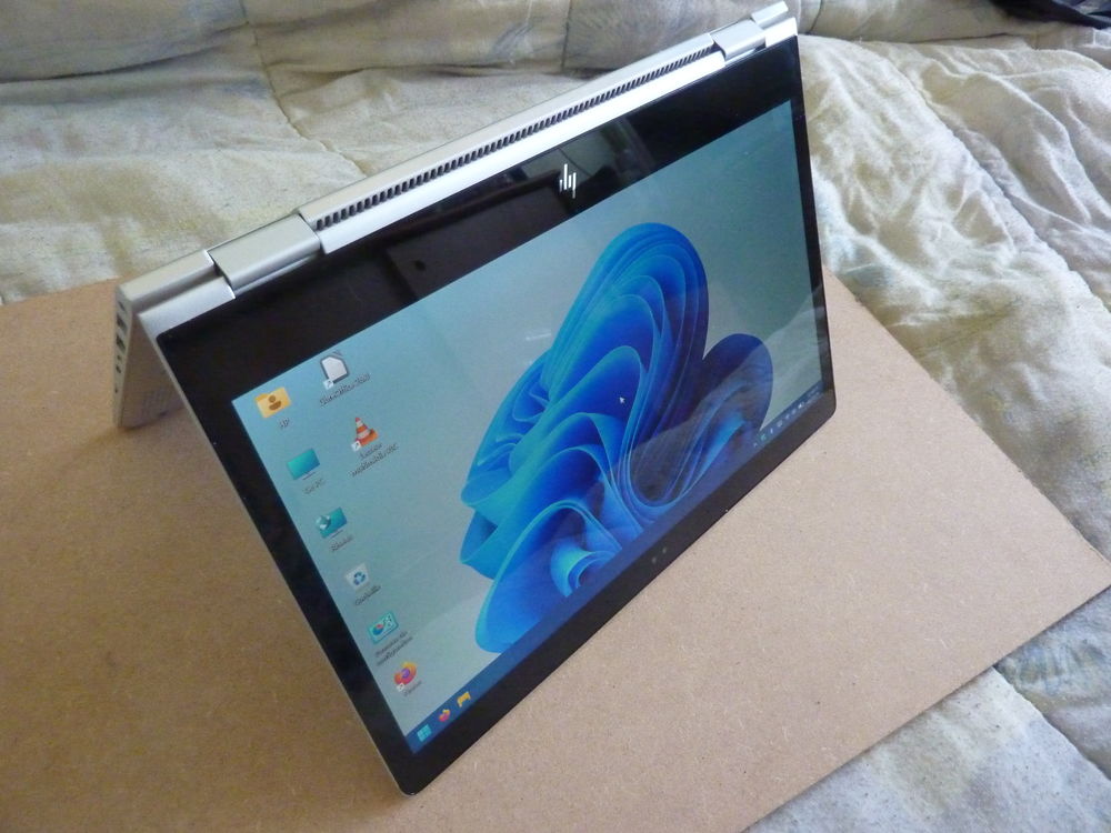 PC portable convertible HP EliteBook 1030 G2 Matériel informatique