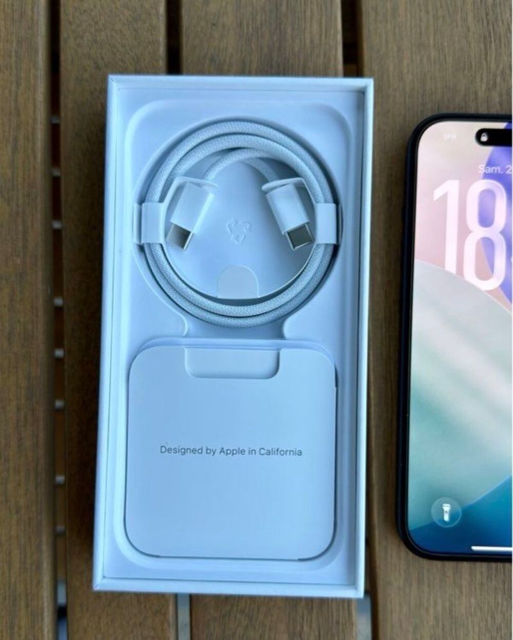iPhone 15 Noir SOUS GARANTIE / FACTURE Téléphones et tablettes
